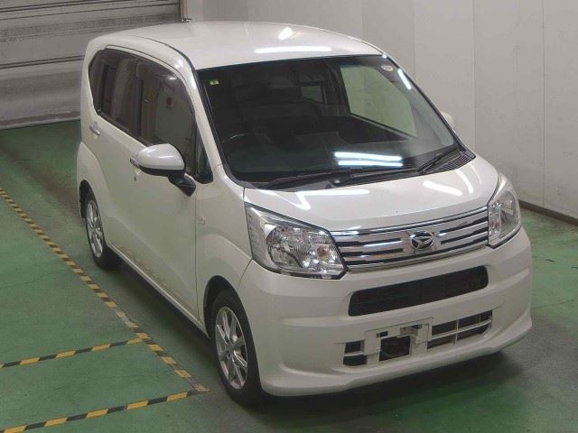 DAIHATSU MOVE — фото