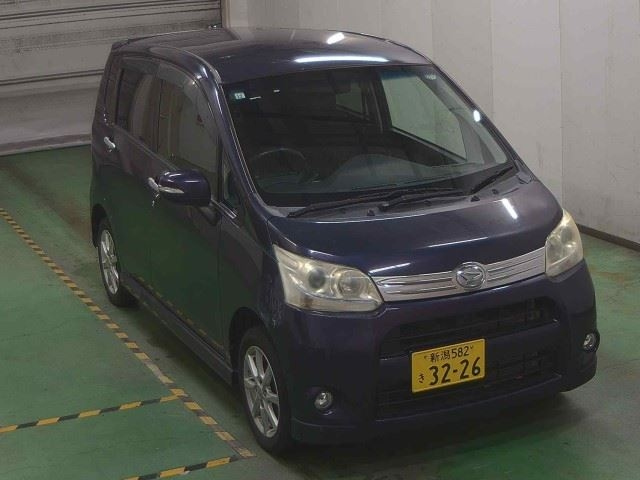 DAIHATSU MOVE — фото