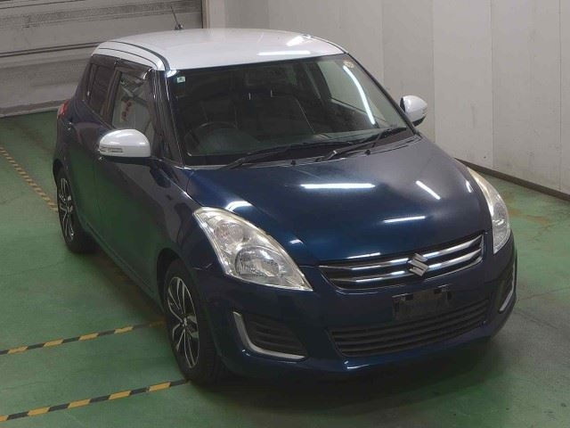 SUZUKI SWIFT — фото