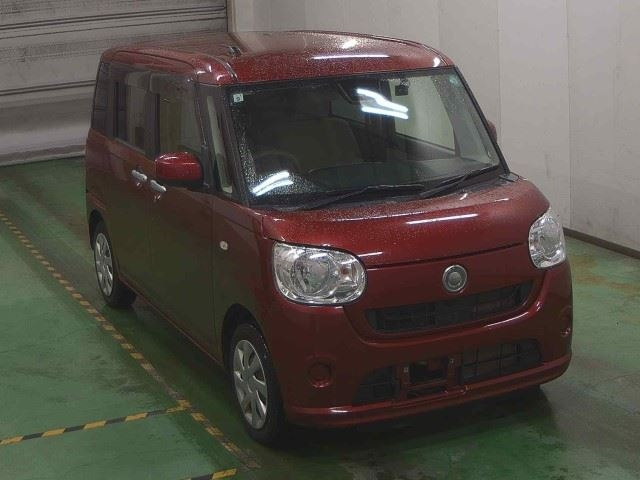 DAIHATSU MOVE — фото
