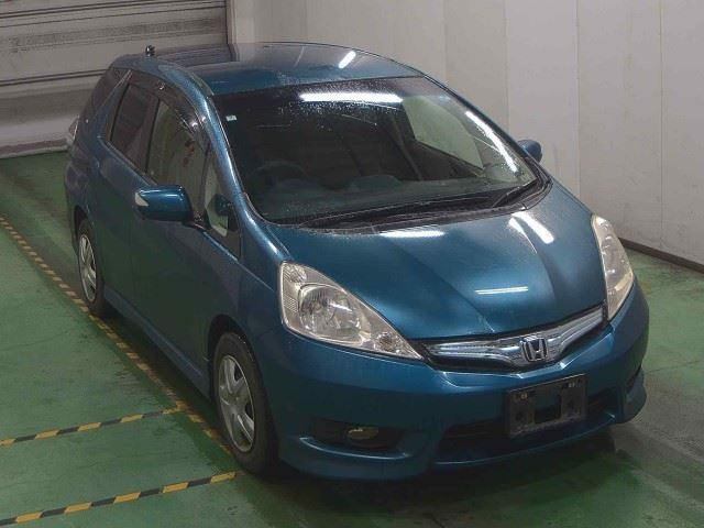 HONDA FIT — фото