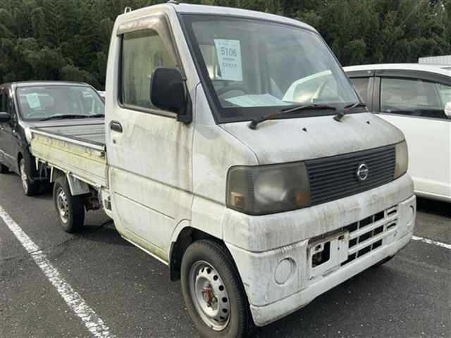 NISSAN CLIPPER — фото