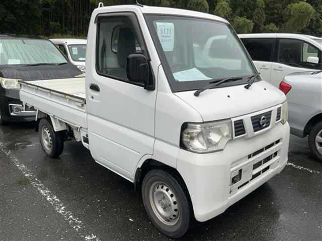 NISSAN CLIPPER — фото