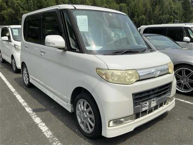 DAIHATSU TANTO — фото