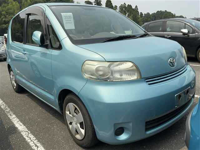 TOYOTA PORTE — фото
