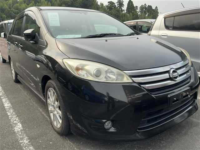 NISSAN LAFESTA — фото