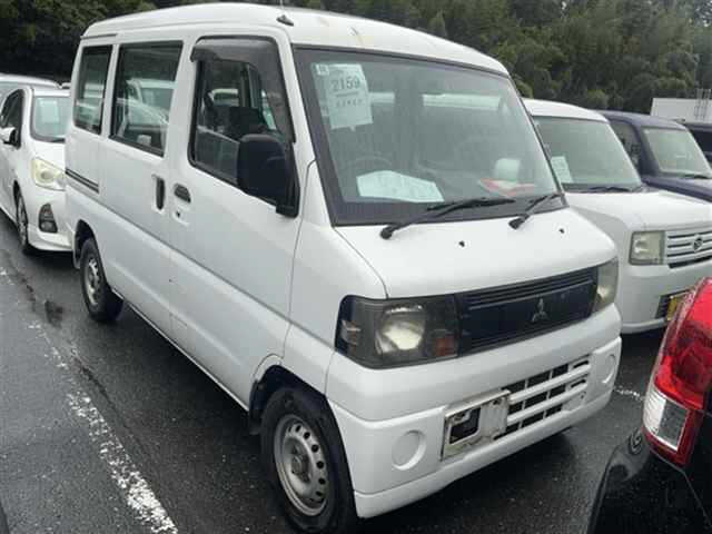 MITSUBISHI MINICAB — фото