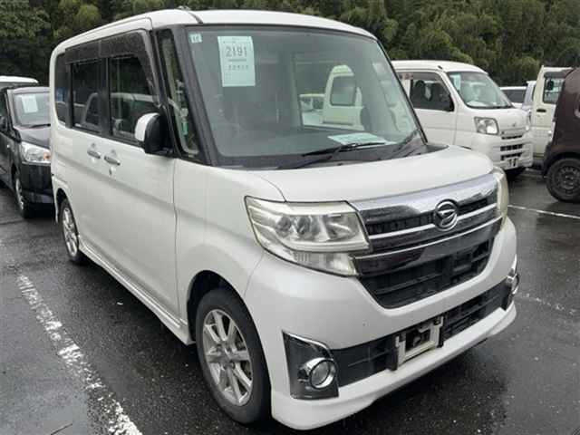 DAIHATSU TANTO — фото