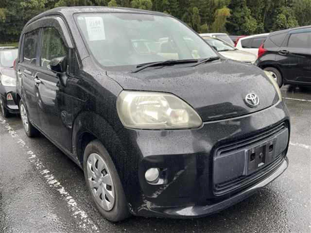 TOYOTA PORTE — фото