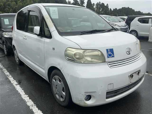 TOYOTA PORTE — фото
