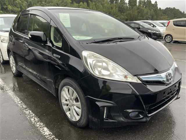HONDA FIT — фото