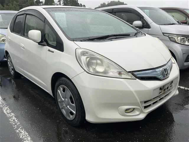 HONDA FIT — фото