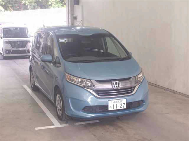 HONDA FREED — фото