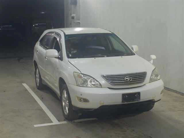 TOYOTA HARRIER — фото