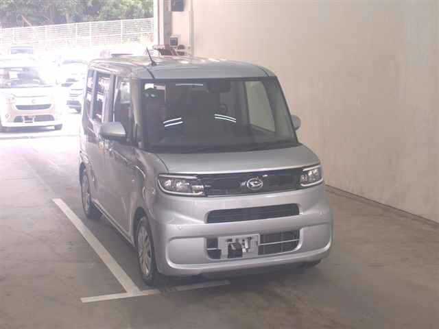 DAIHATSU TANTO — фото