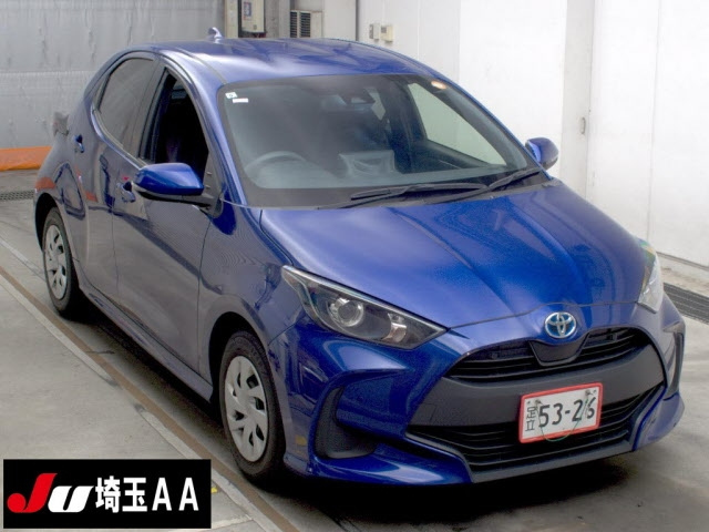 TOYOTA YARIS — фото