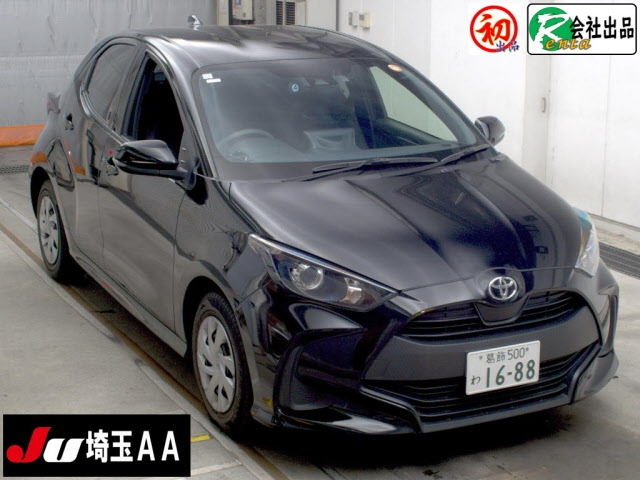 TOYOTA YARIS — фото