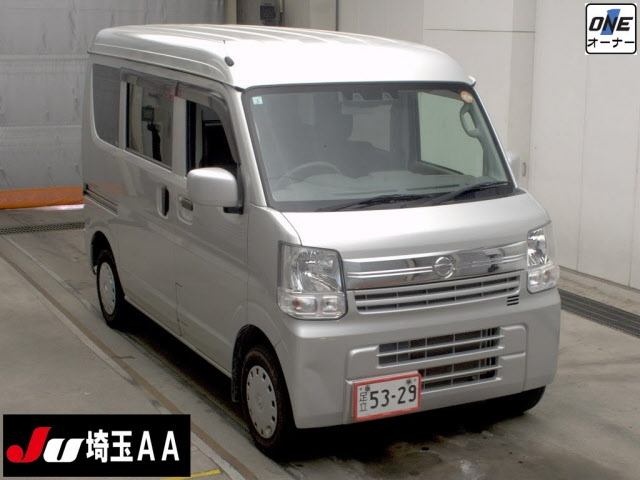 NISSAN CLIPPER — фото