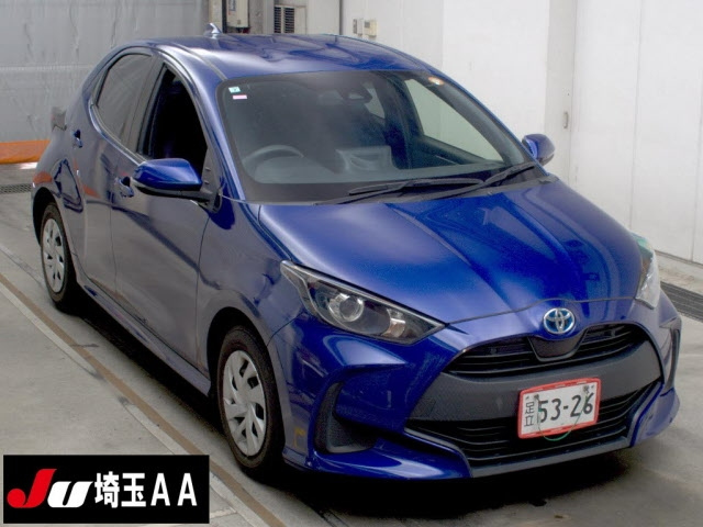 TOYOTA YARIS — фото