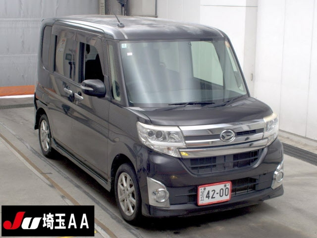 DAIHATSU TANTO — фото