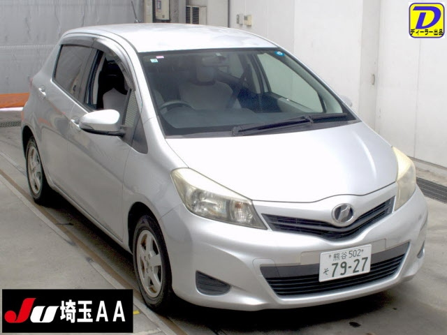 TOYOTA VITZ — фото
