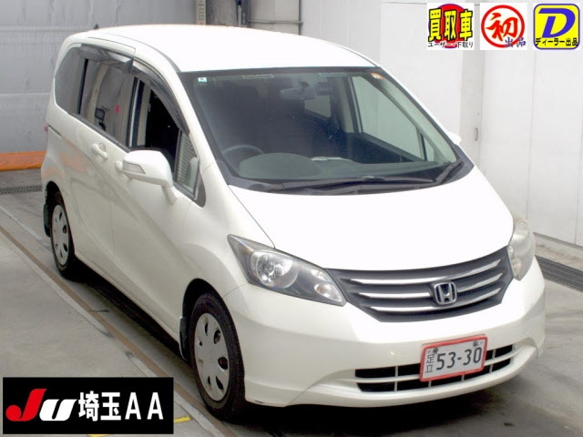 HONDA FREED — фото