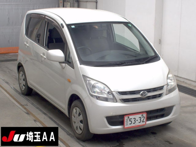 DAIHATSU MOVE — фото