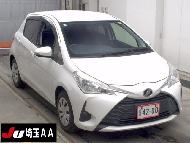 TOYOTA VITZ — фото