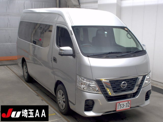 NISSAN CARAVAN — фото