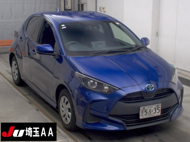 TOYOTA YARIS — фото