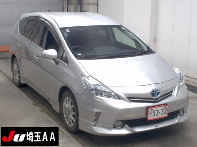 TOYOTA PRIUS ALPHA