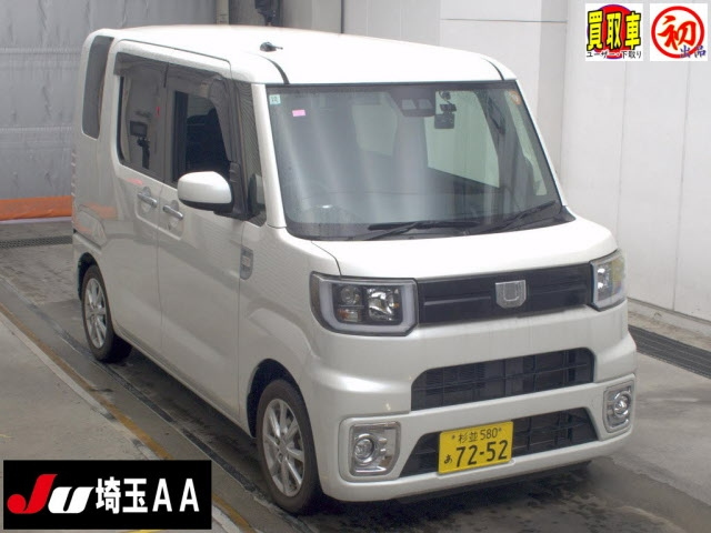 DAIHATSU WAKE