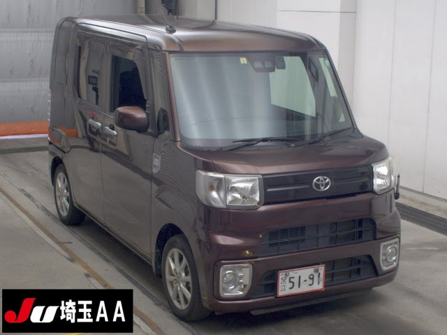 TOYOTA PIXIS MEGA