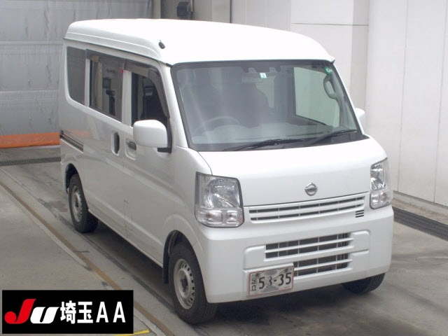 NISSAN CLIPPER VAN