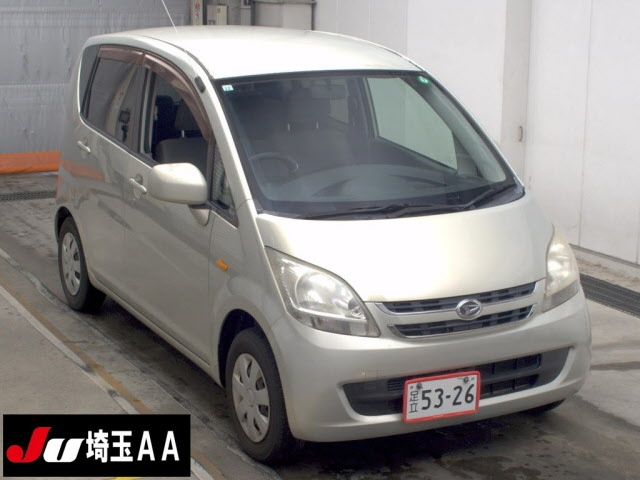 DAIHATSU MOVE — фото