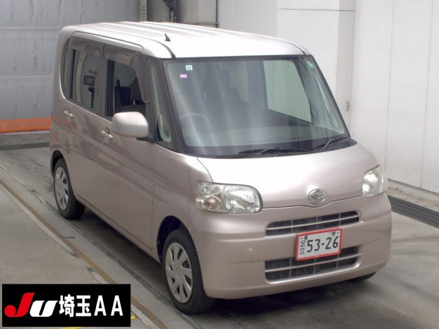 DAIHATSU TANTO — фото