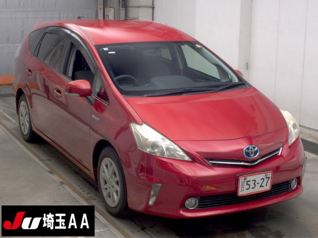 TOYOTA PRIUS — фото
