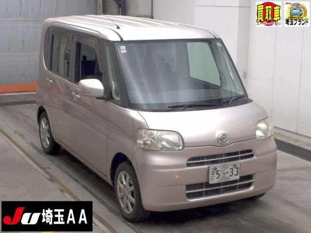 DAIHATSU TANTO — фото