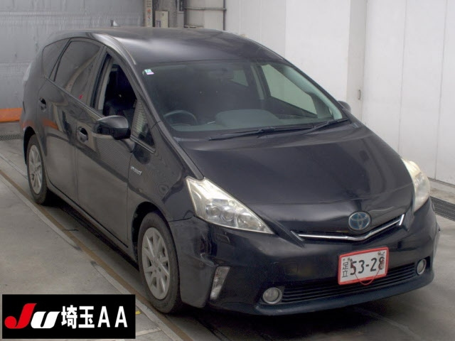 TOYOTA PRIUS — фото