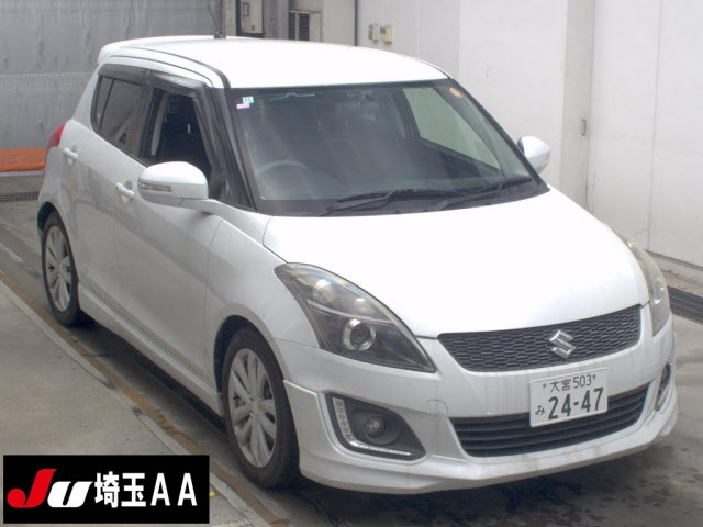 SUZUKI SWIFT — фото