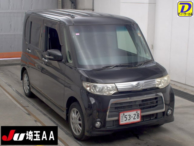 DAIHATSU TANTO — фото