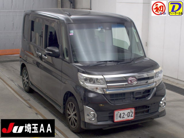 DAIHATSU TANTO — фото