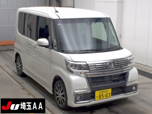 DAIHATSU TANTO — фото