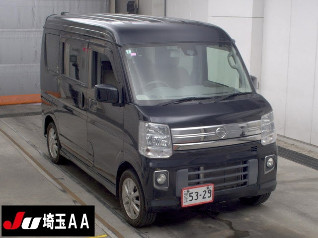 NISSAN CLIPPER — фото