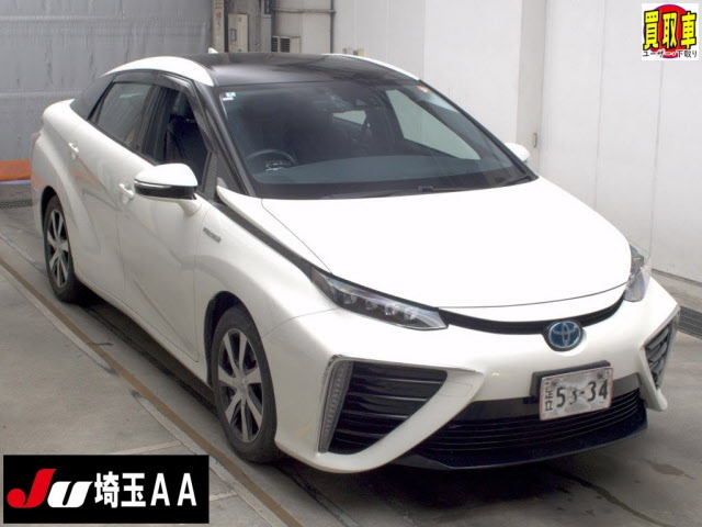 TOYOTA MIRAI — фото