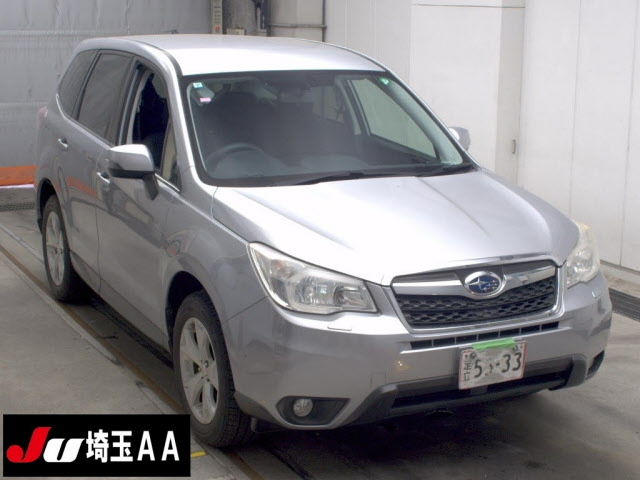 SUBARU FORESTER — фото