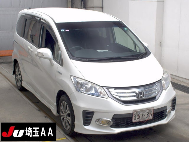HONDA FREED — фото