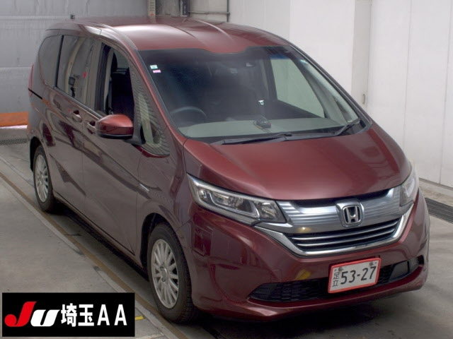 HONDA FREED — фото