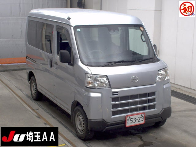 TOYOTA PIXIS VAN
