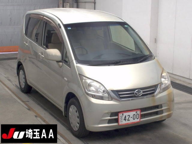 DAIHATSU MOVE — фото